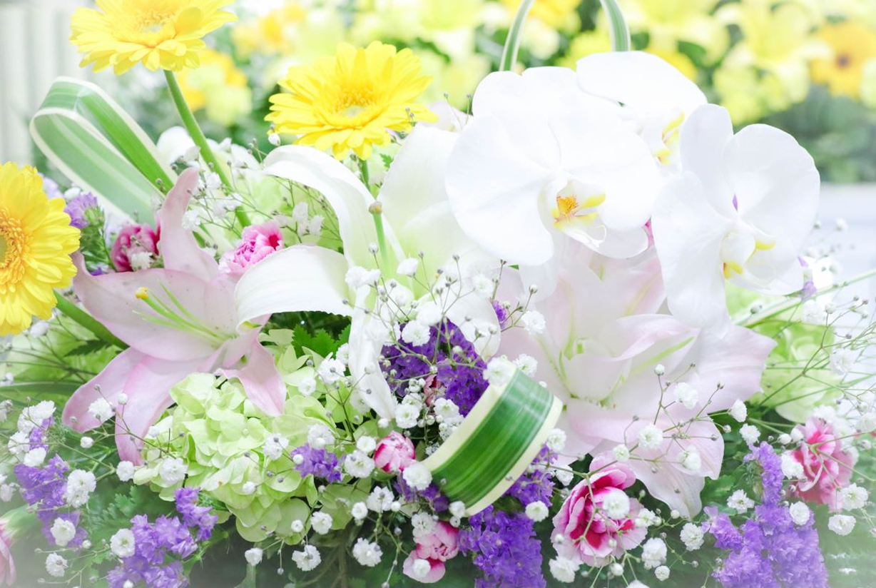 宗教ごとに異なる葬儀の特徴とは？仏教・神道・キリスト教・創価学会・無宗教の葬儀を解説