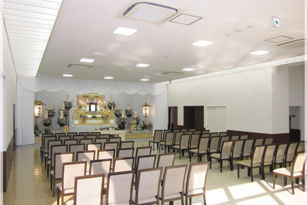 セレモニーホール典礼会館の内観