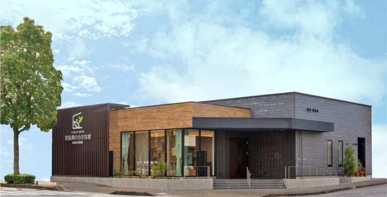 家族葬の小さな家 京成臼井駅前の外観