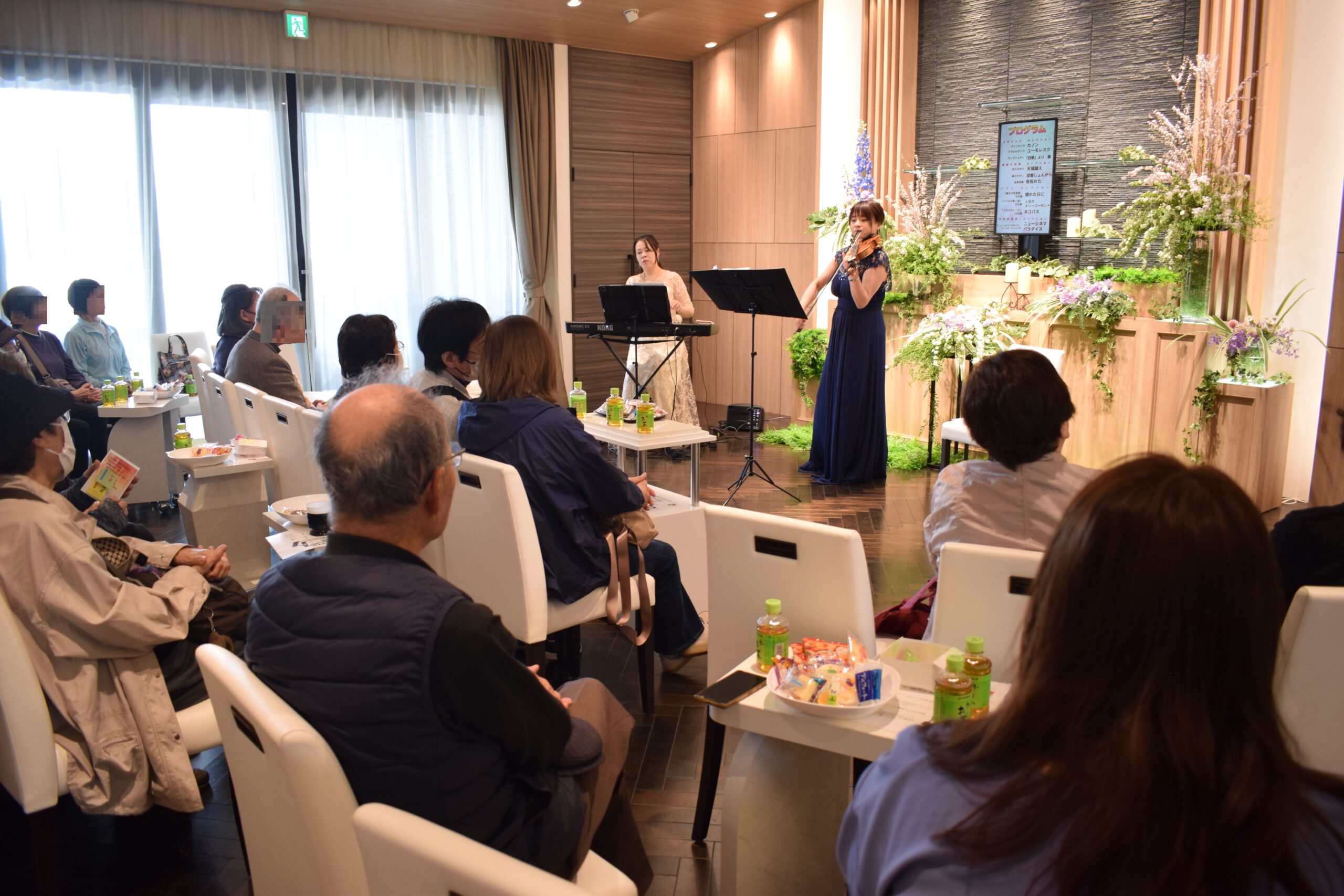 京成臼井駅前ホールでスプリングフェスタを行いました